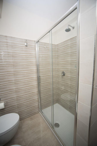 Bathroom 5, B&B Villa Gaudium, Napoli