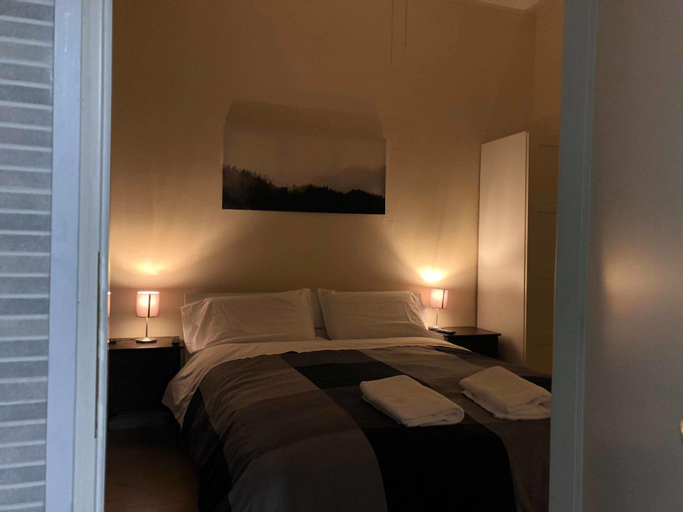 Bedroom 30
