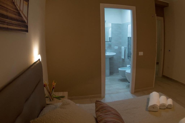 Bedroom 4, B&B Villa Gaudium, Napoli