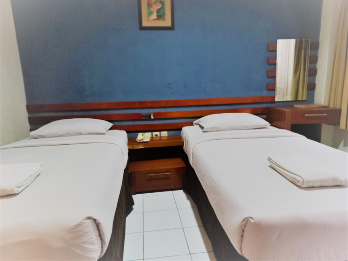 Bedroom 12