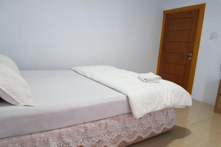 Fitriah Hotel, Bau-Bau