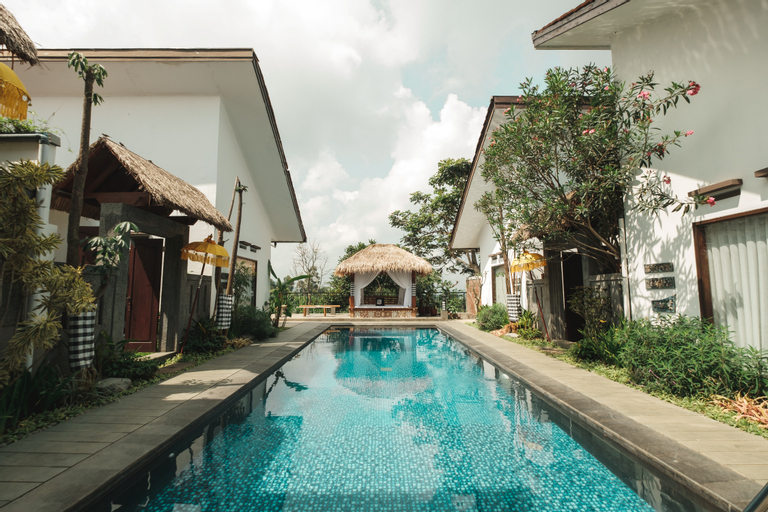 Omah Angkul Angkul Villa, Bandung