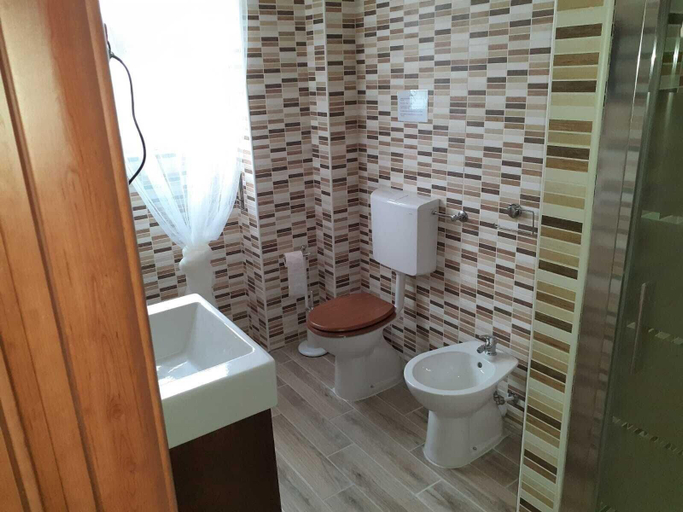 Bathroom 4, Le Tre Meraviglie A 200M Dal Mare, Catania