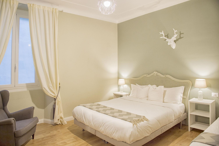Bedroom 3, La Piazzetta Rooms, Genova