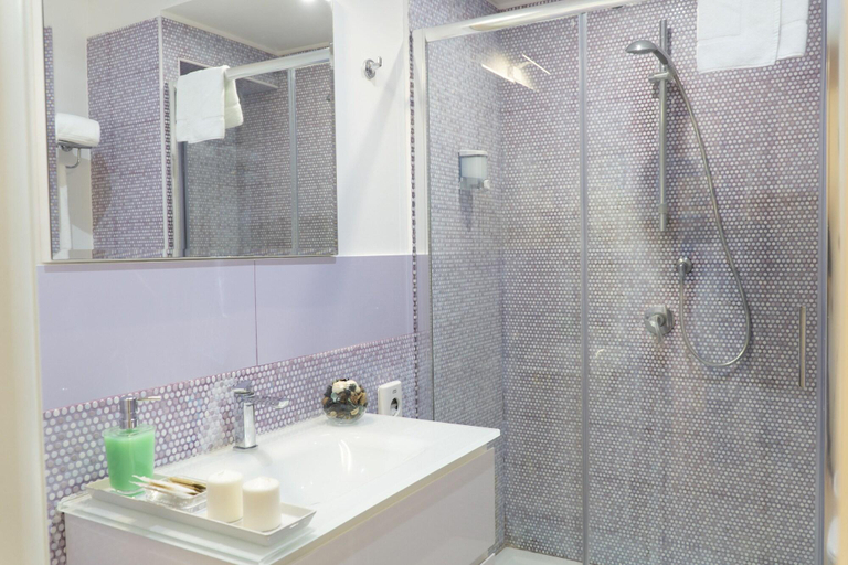 Bathroom 5, Al Parco Verde B&B, Napoli