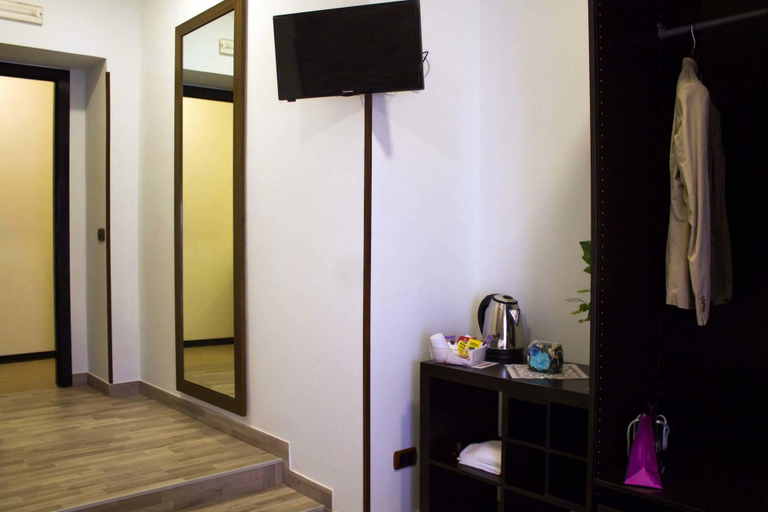Others 5, Mercury Home Hotel Room&Breakfast, Napoli