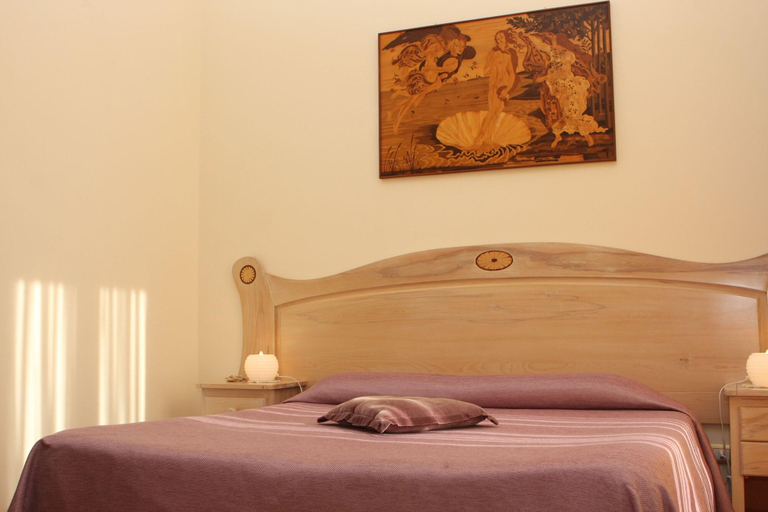 Bedroom 3, Divina House B&B, Napoli