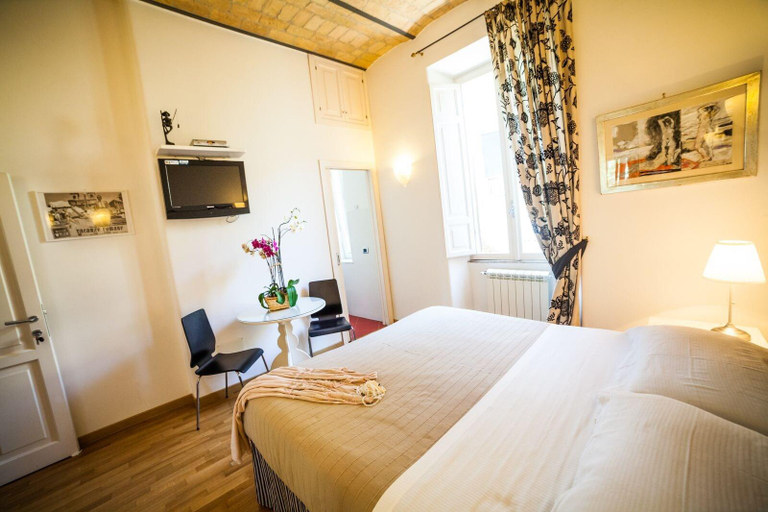 Bedroom 4, Villa Paganini B&B, Rome
