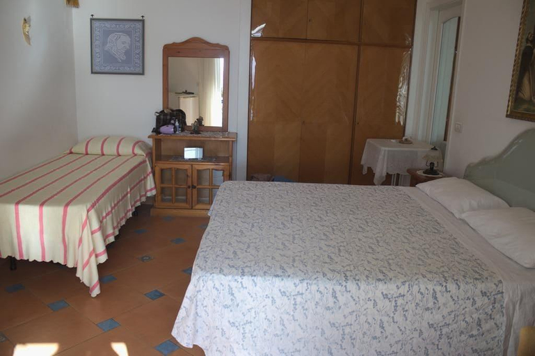 Bedroom 4, Casa Hermosa, Salerno