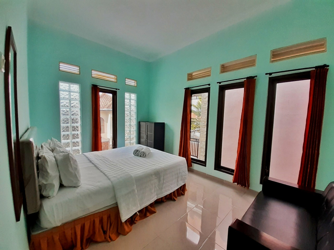 Bedroom 2, Villa 3 BR Edelweis Batu, Malang