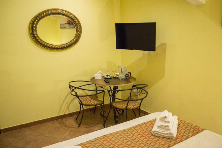 Bedroom 2, La Gemma, Napoli