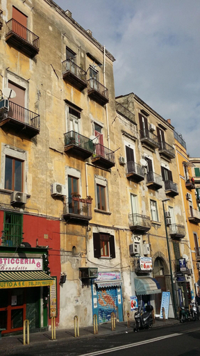 Exterior & Views, B&B A Casa di Grazia, Napoli