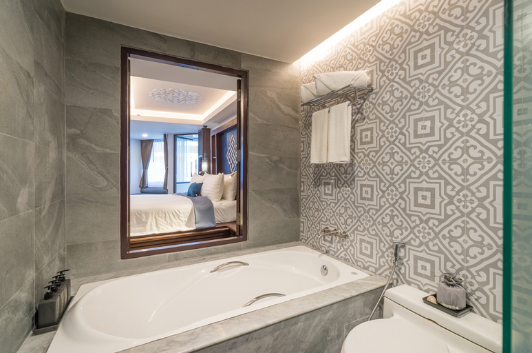 Bathroom 6