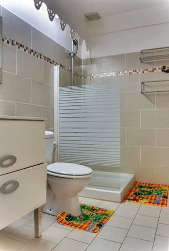 Bathroom, Le Paradis de l'Anse, Rivière-Pilote