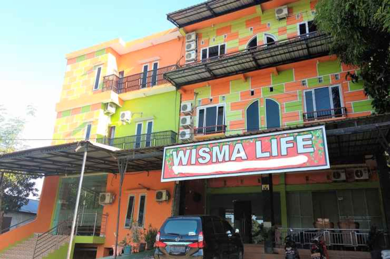Wisma Life Bandara, Maros