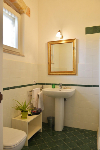 Bathroom 4, Corte dei Salentini Bed & Breakfast, Lecce