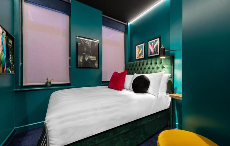 Bedroom 2, The Hux Hotel, London