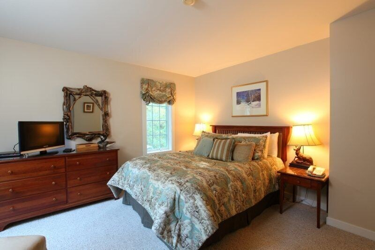 Bedroom 4, 4 BR Dog-friendly Overlook at Topnotch, Lamoille