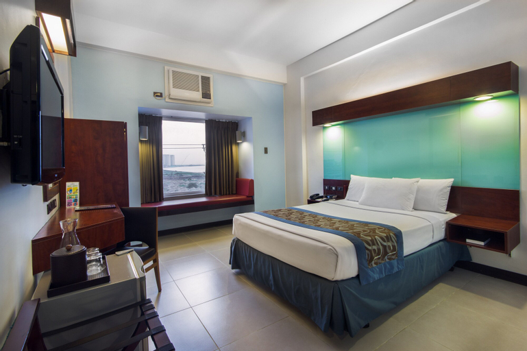 Microtel by Wyndham Mall of Asia, Pasay City