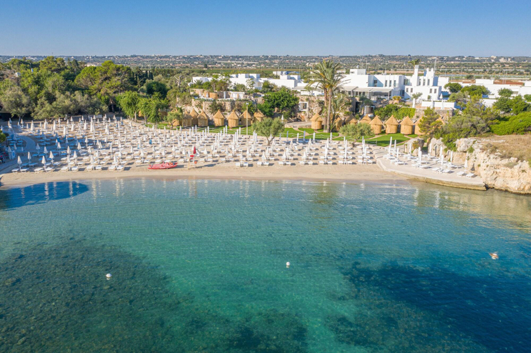Sport & Beauty 2, Grotta Palazzese Beach Hotel, Bari