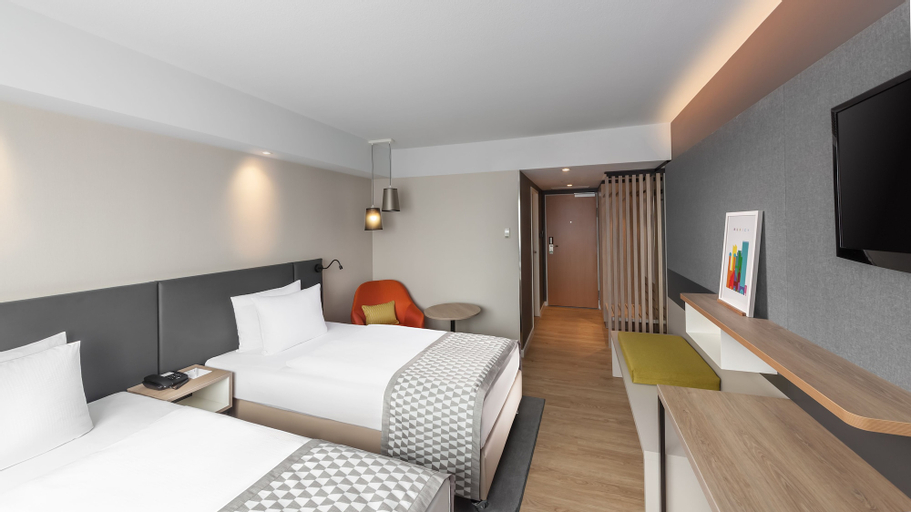 Bedroom 26