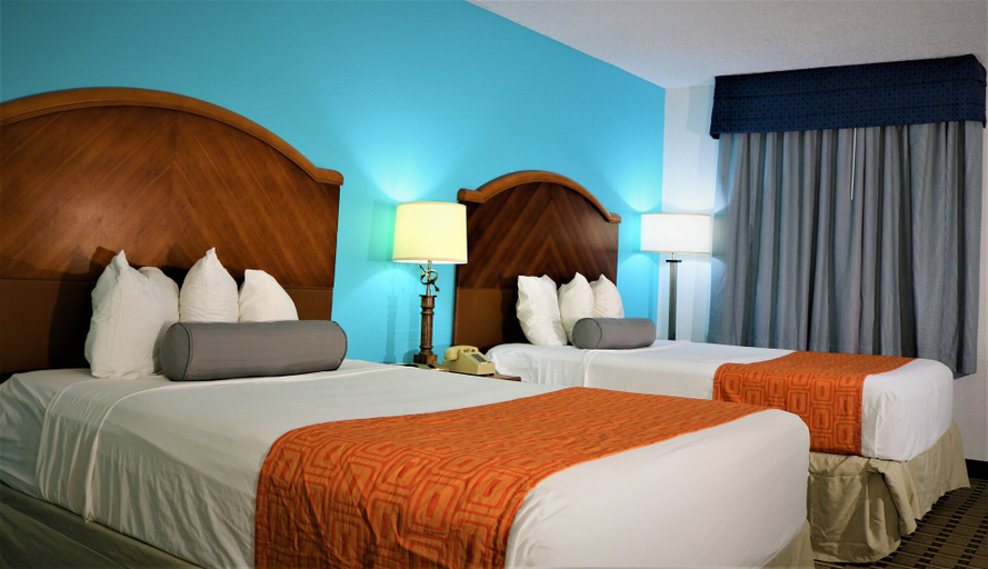 Bedroom 3, Howard Johnson by Wyndham Lake Front Park Kissimmee, Osceola