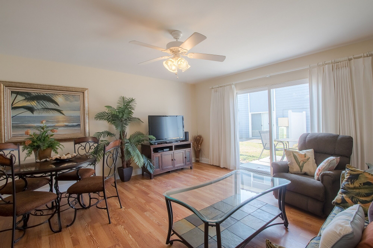 Oak Shores 103, Harrison