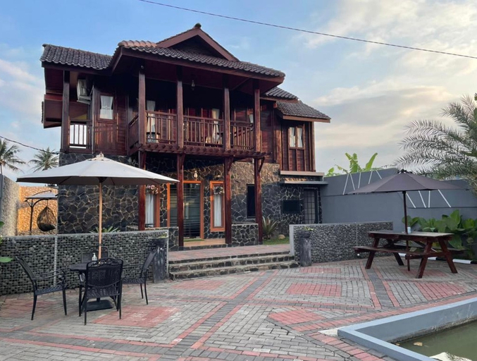 Exterior & Views 5, Villa Arjuna Garut 3BR, Garut