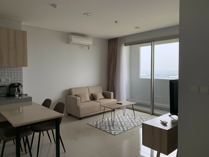 Others 3, Comfortable and High Floor 1BR Paddington Heights Apartment By Travelio, Tangerang