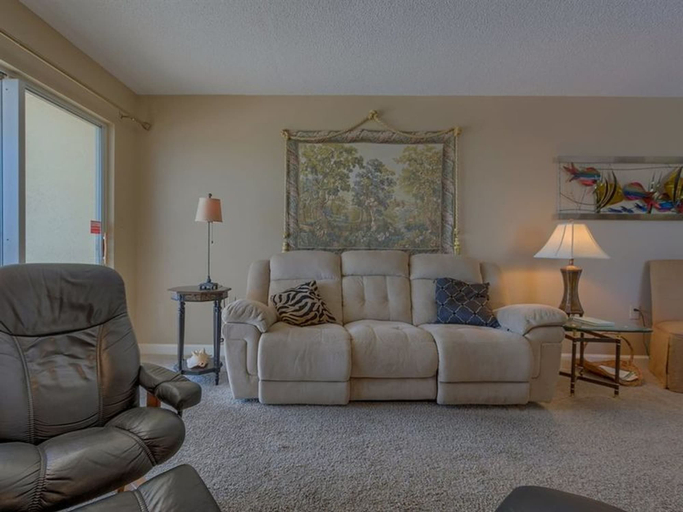 Public Area, Clearwater 5A by Meyer Vacation Rentals, Baldwin