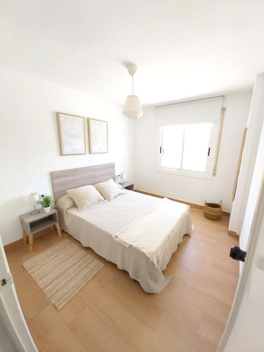 Bedroom, Charming apartment with mountain view in Francas - 45m², Tarragona