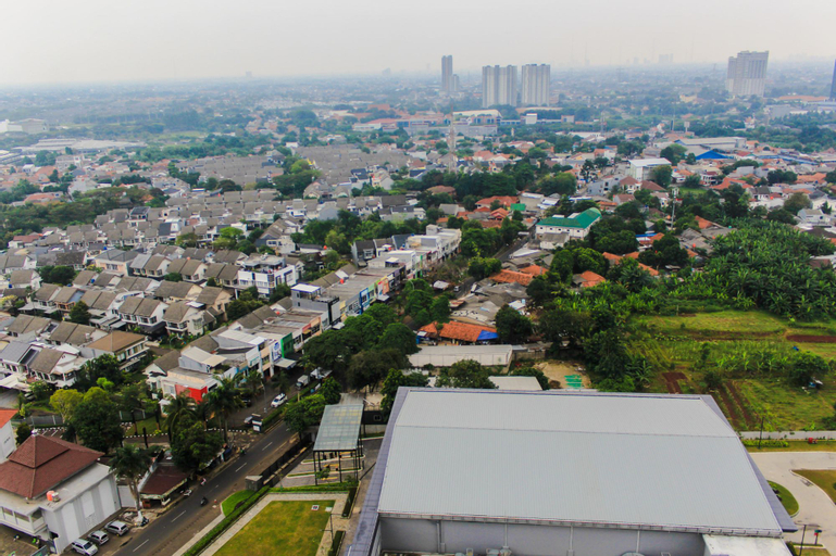 Japanese Cozy Style Studio at Bintaro Embarcadero Apartment By Travelio, South Tangerang