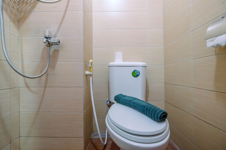 Bedroom 2, Cozy Stay Studio Apartment at Margonda Residence 5 By Travelio, Depok
