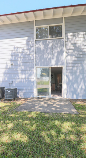 Exterior & Views 2, Oak Shores 58, Harrison