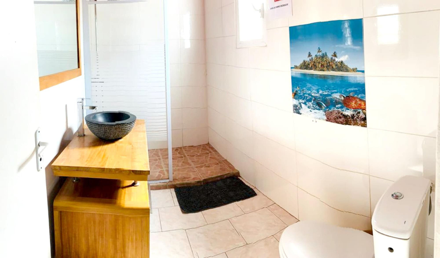 Bathroom 4, Villa elegante a Anse-Bertrand avec piscine, Anse-Bertrand