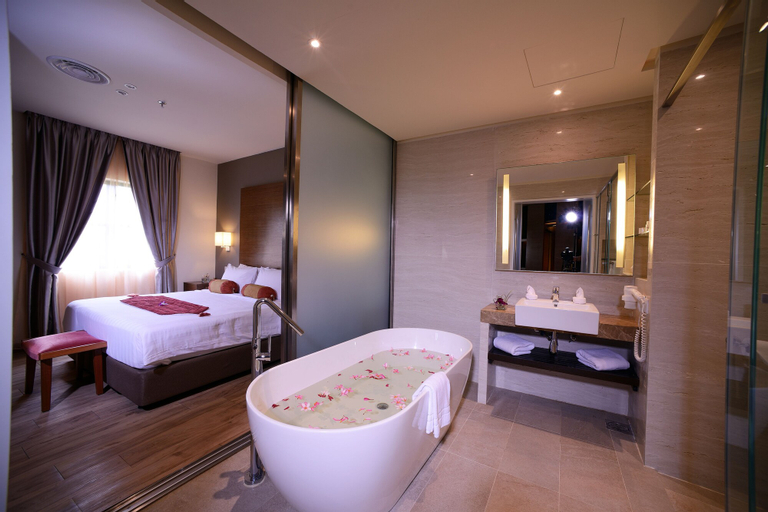 Bathroom 6