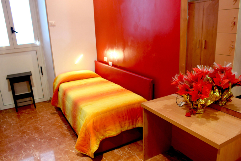 Bedroom 4, Residenza Giustiniani, Rome