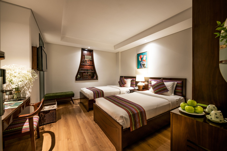 Bedroom 13
