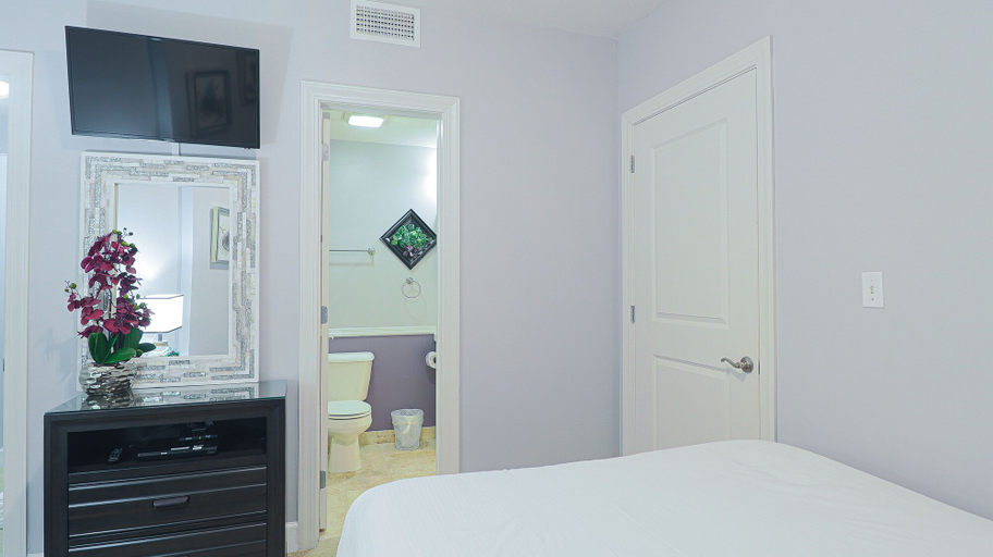 Bedroom 4, Sea Breeze 508, Harrison