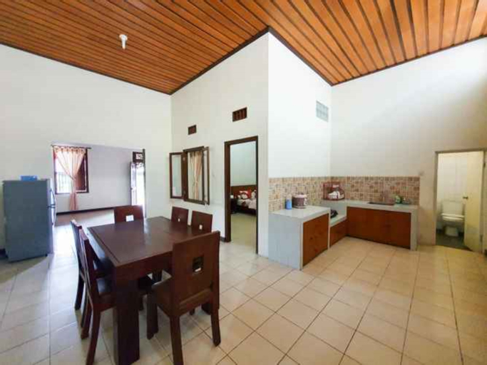 Villa Puri Bali, Batu