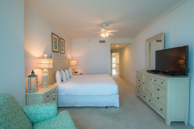 Bedroom 4, Sea Breeze 310 Deluxe, Harrison