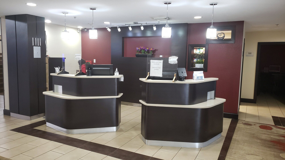 Public Area 2, HomeTowne Studios by Red Roof Lake Jackson, Brazoria