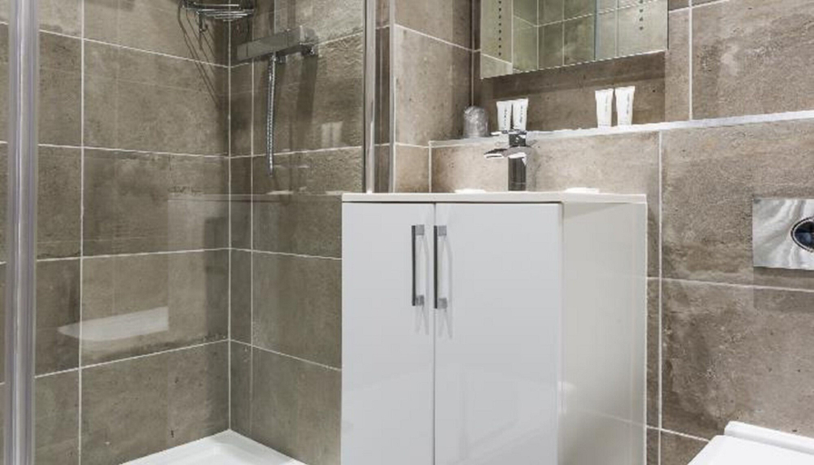 Bathroom 5, Kinloch Hotel, Isle of Arran, North Ayrshire