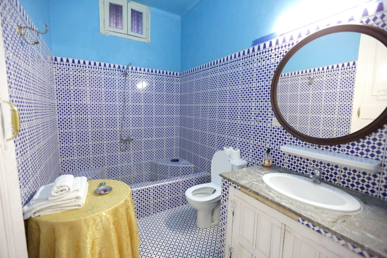 Bathroom, Spacious Apartment in Fes with Private Pool, 150 sqm, Fès
