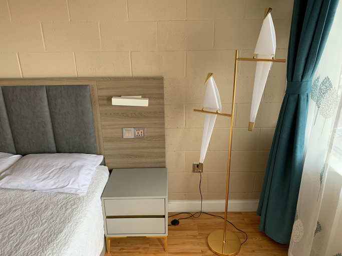 Bedroom 3, American Inn, Franklin