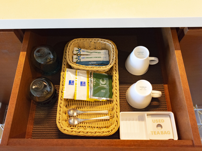 Amenities 28