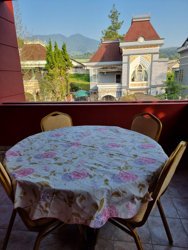 Others 5, Villa Kota Bunga CC2-24 with Swimming and Jacuzzi Pool Puncak by Nimmala, Bogor