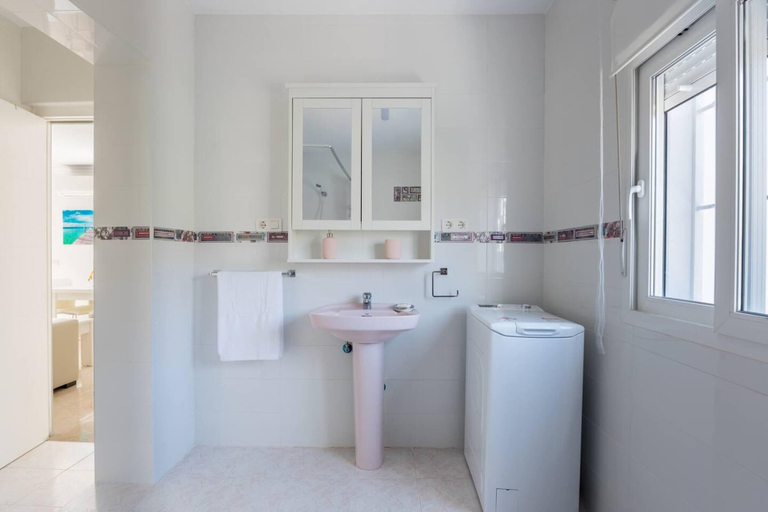 Bathroom 4, Charming Villa in Competa with Private Pool, Málaga