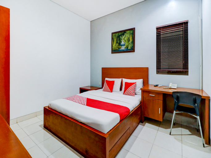 Bedroom 1, Collection O 90641 Sky City Home, Bandung