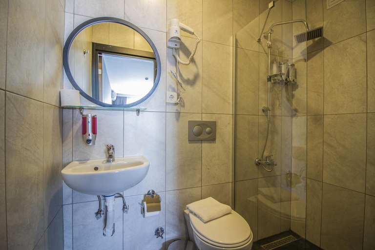 Bathroom 4, Istanbul Nostalji Suit Avcılar, Avcılar
